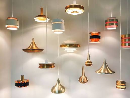 Sélection de luminaires suspendus de différents styles